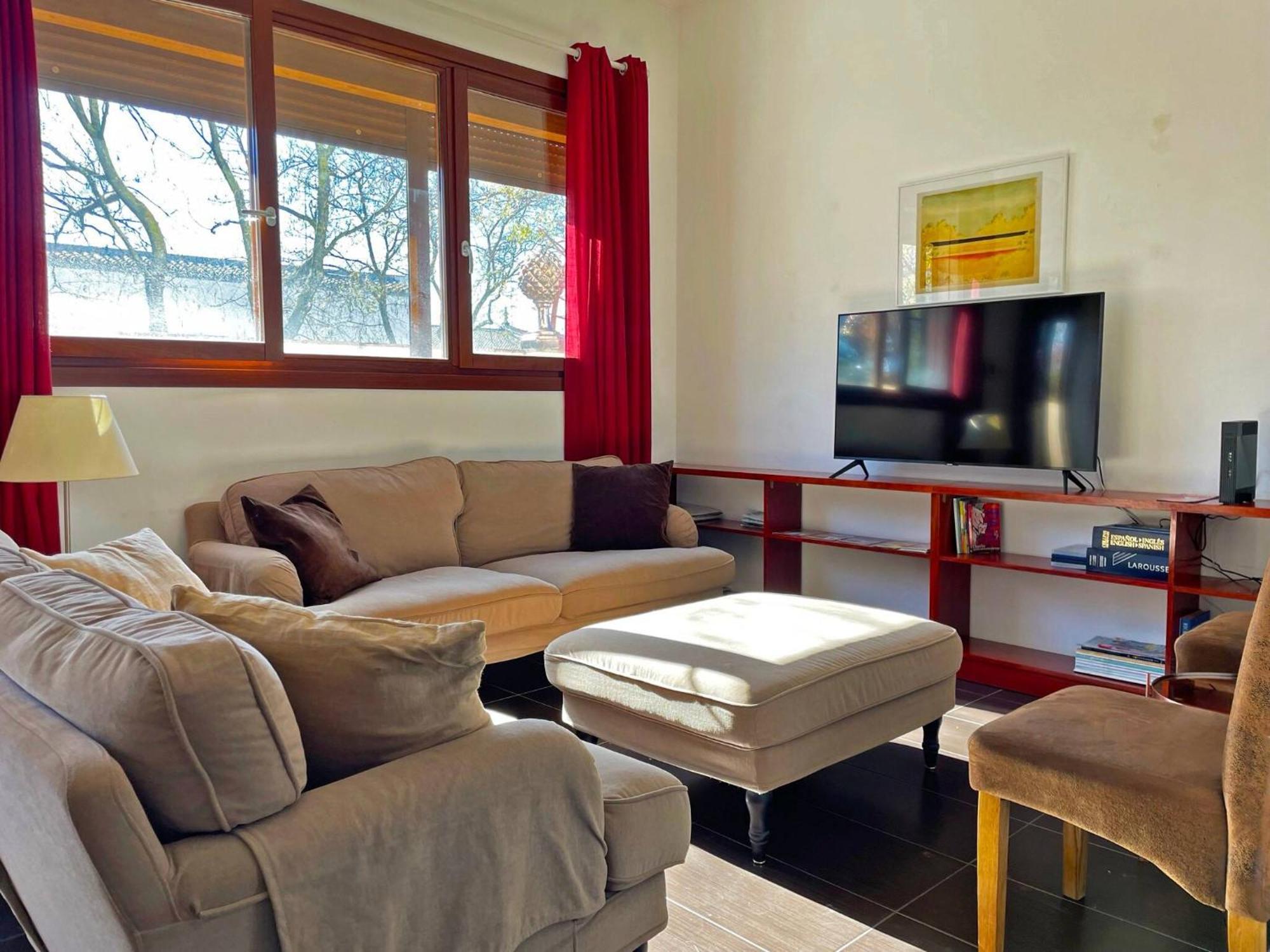 Casa Las Vinas - Ole Solutions เฮเรซ เด ลาฟรอนเตรา ภายนอก รูปภาพ
