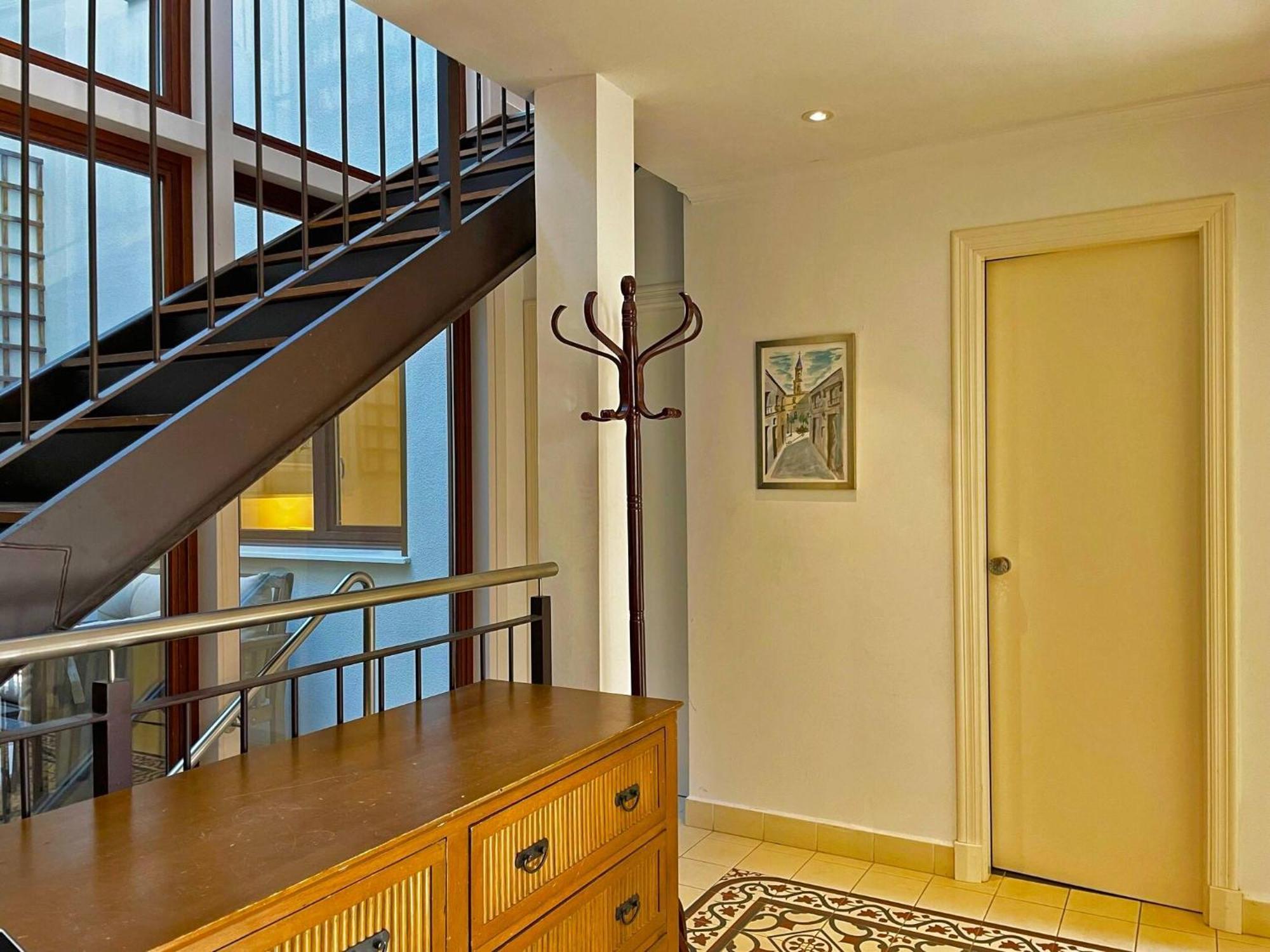 Casa Las Vinas - Ole Solutions เฮเรซ เด ลาฟรอนเตรา ภายนอก รูปภาพ