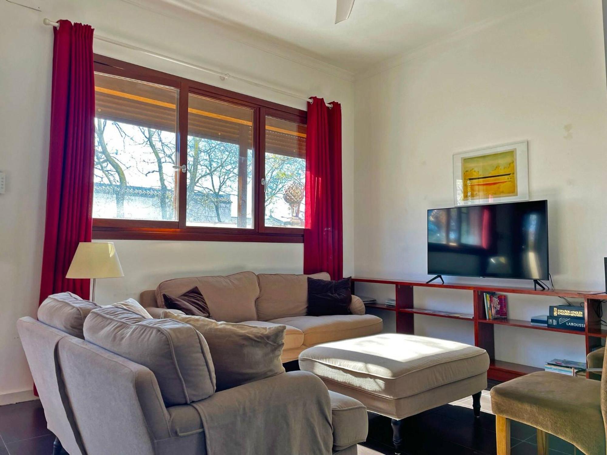Casa Las Vinas - Ole Solutions เฮเรซ เด ลาฟรอนเตรา ภายนอก รูปภาพ