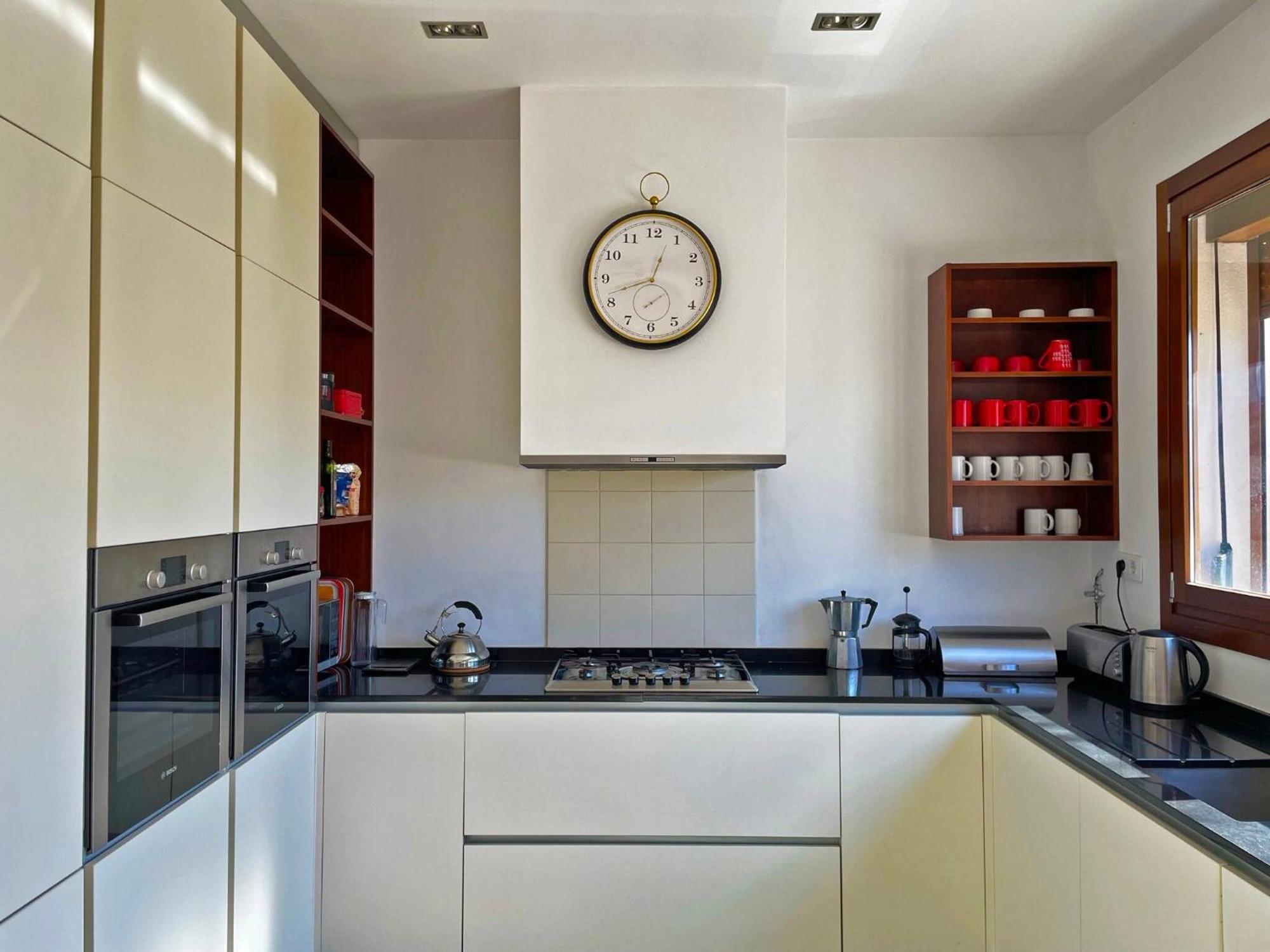 Casa Las Vinas - Ole Solutions เฮเรซ เด ลาฟรอนเตรา ภายนอก รูปภาพ