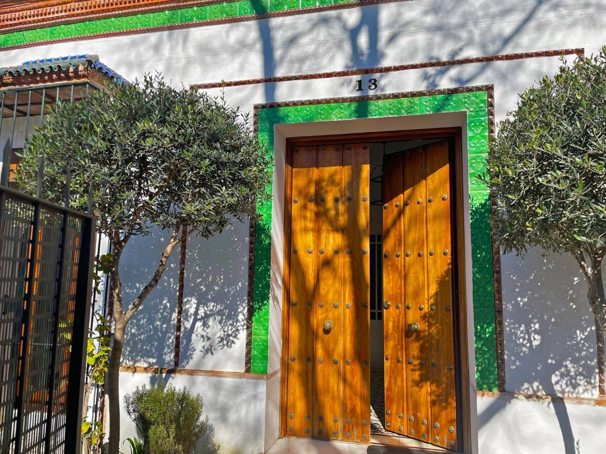 Casa Las Vinas - Ole Solutions เฮเรซ เด ลาฟรอนเตรา ภายนอก รูปภาพ